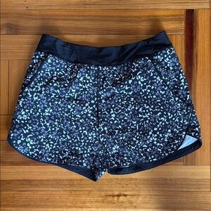 Women's Black Patterned Swim Shorts
